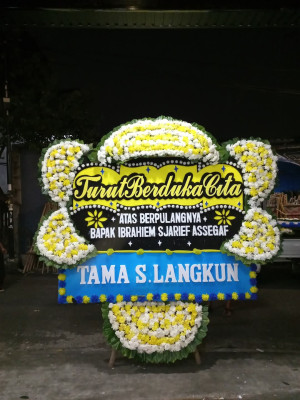 Papan Bunga Duka di Moyag Todulan